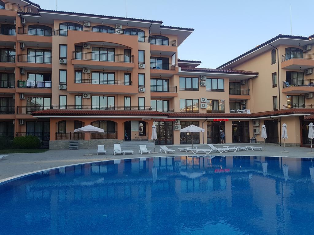 Private Apartment In Star Dreams Complex Светий Влас Екстер'єр фото